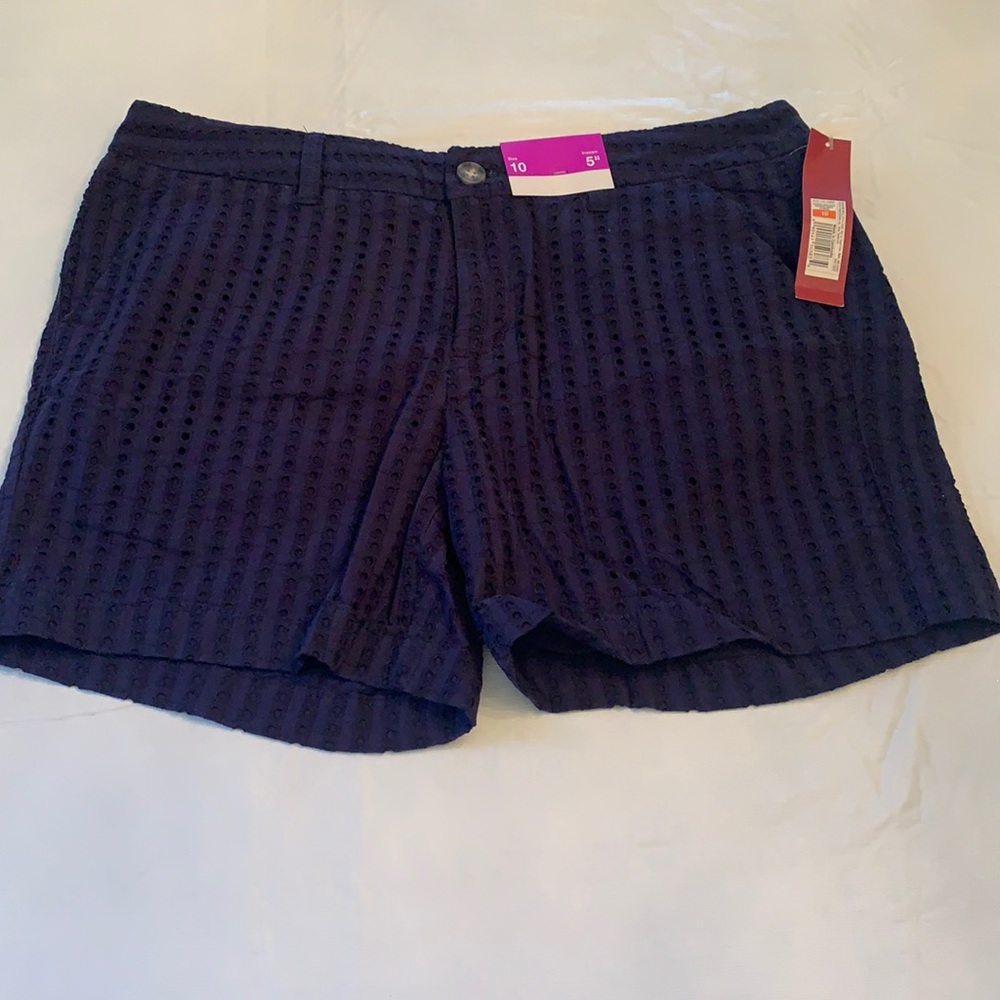Merona Navy Eyelet Shorts. NWT. Size 10. 5” Inseam